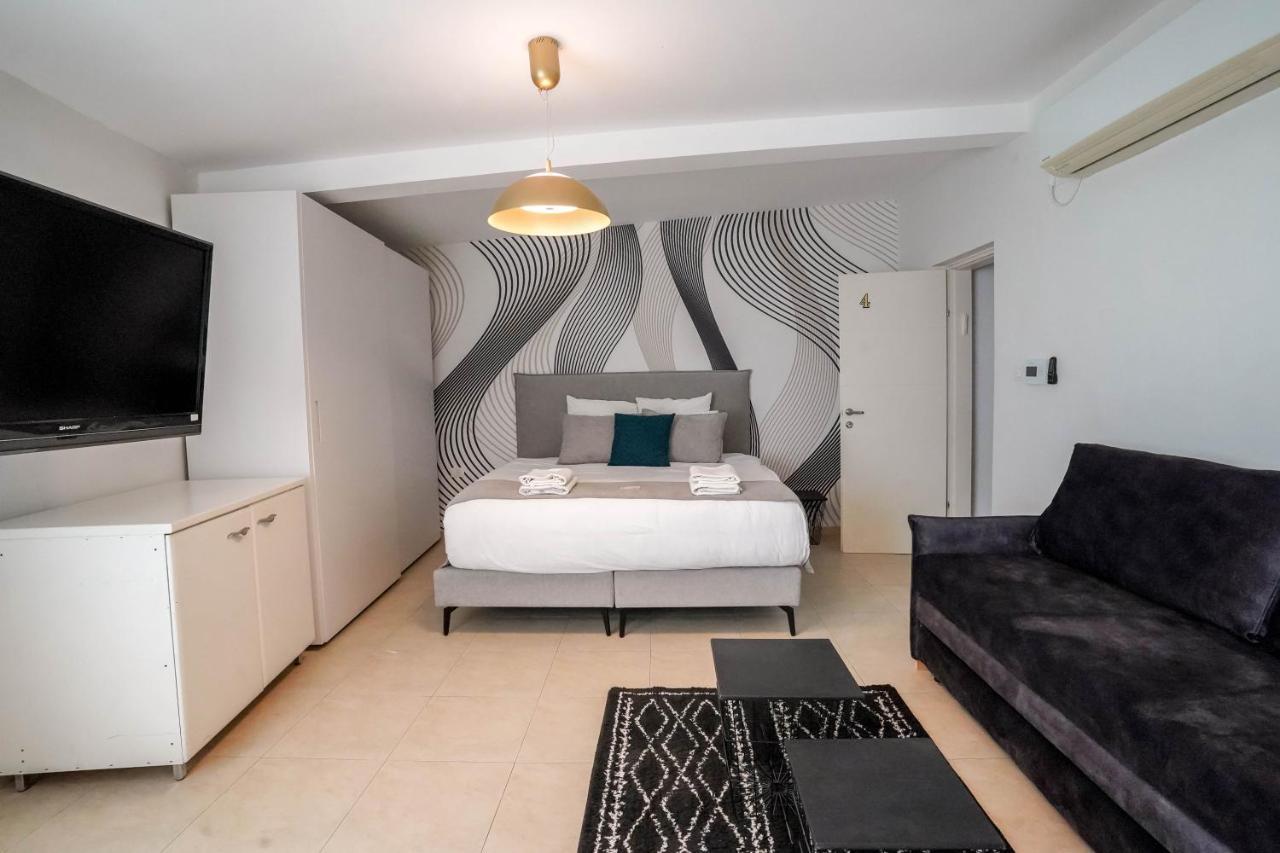 Yalarent Enorma Complex With Shared Heated Pool Eilat Exterior foto
